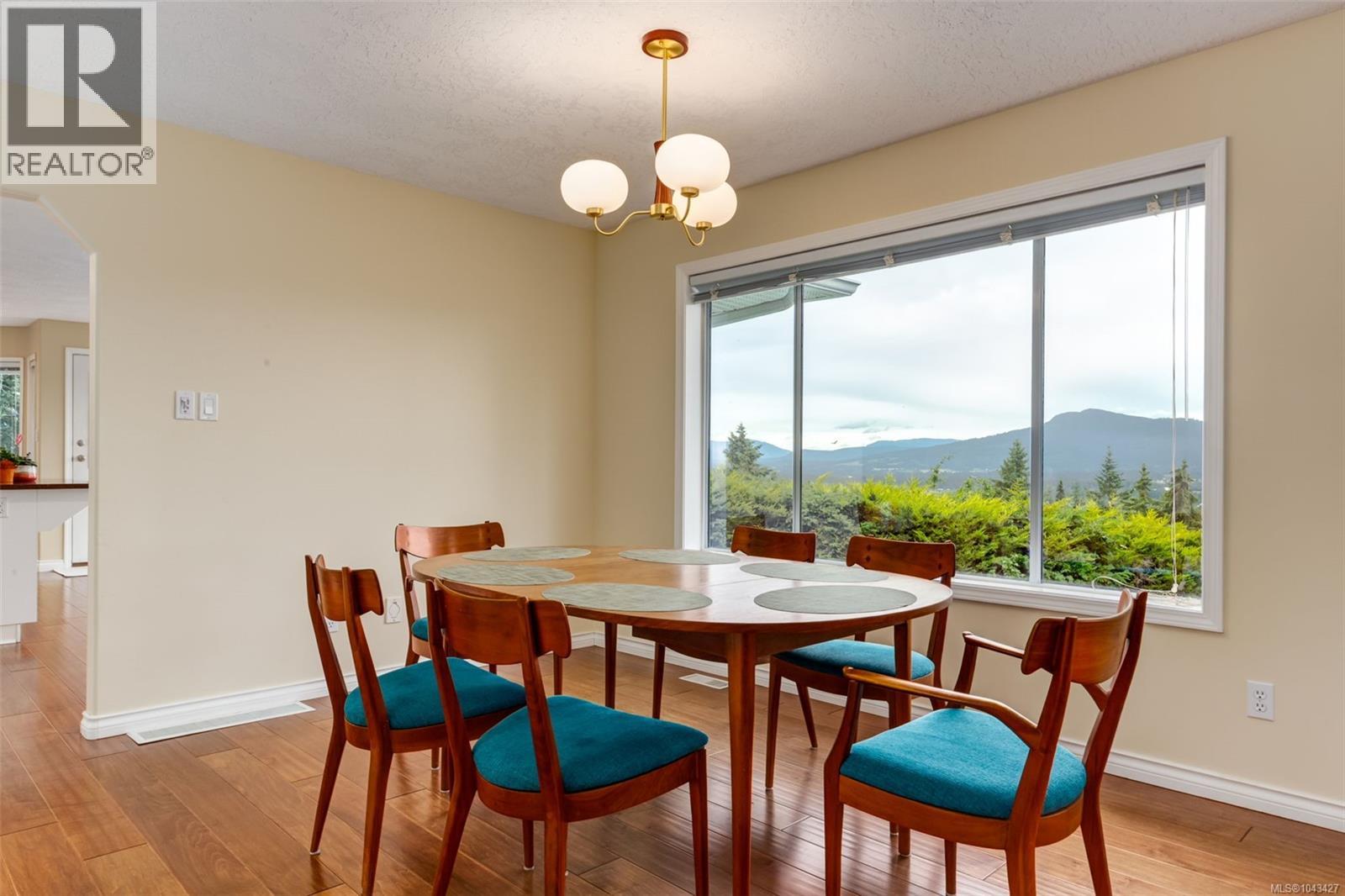 1206 Mckenzie Dr - 4