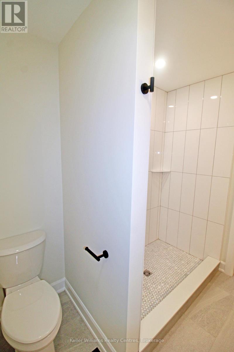 715 18TH STREET - 18
