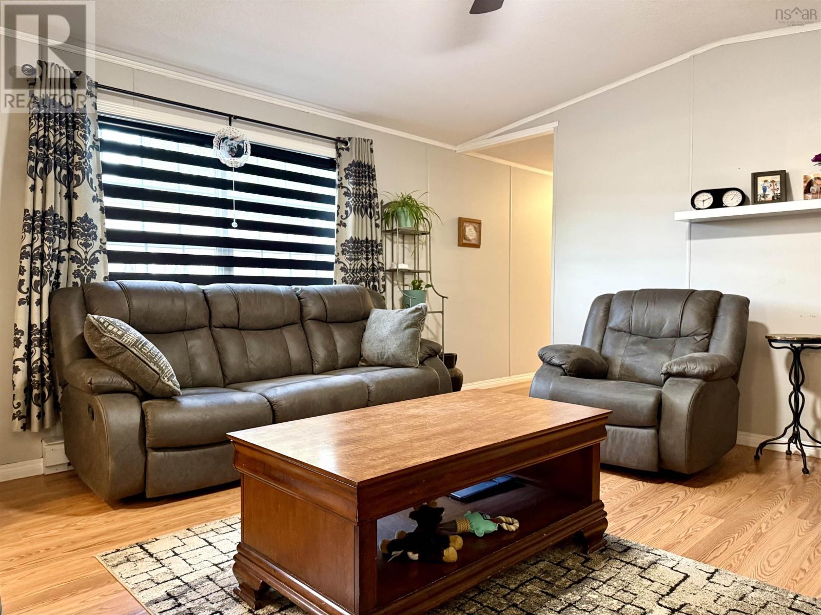 51 Pinehurst Street - 29