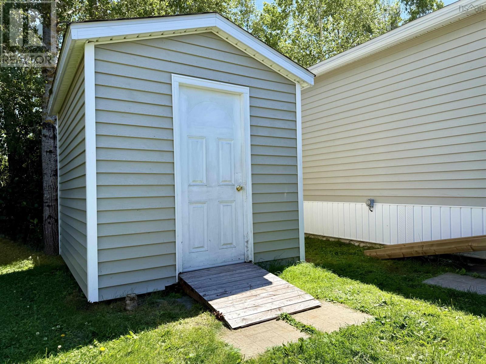 51 Pinehurst Street - 37