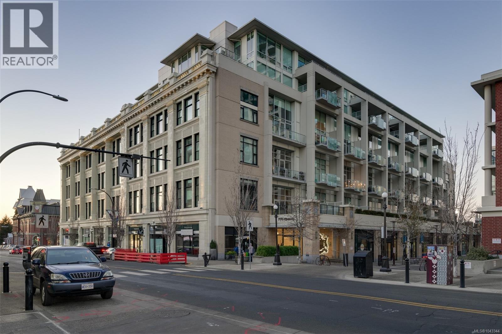 #445 770 Fisgard St - 2