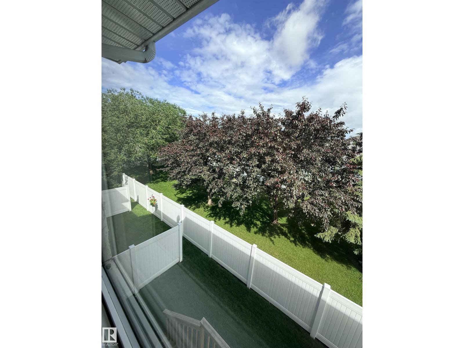 #22 9703 174 ST NW NW - 31