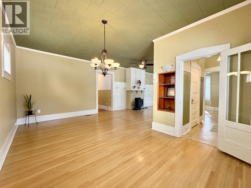 1407 4 Avenue S - 13