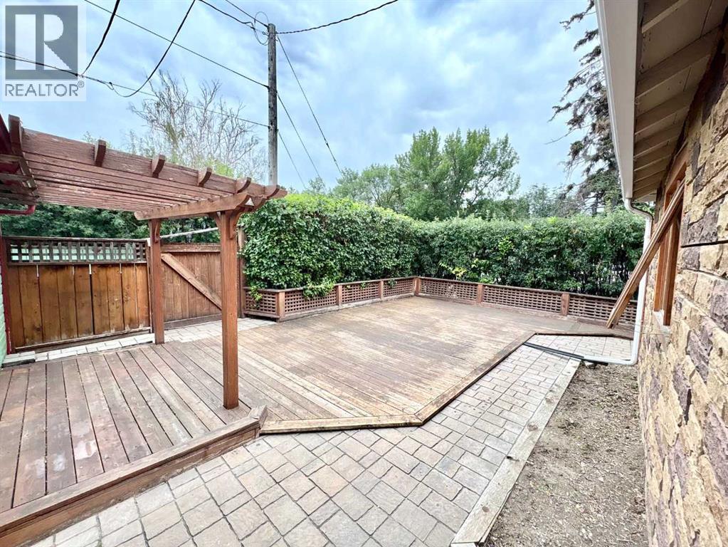 1407 4 Avenue S - 35