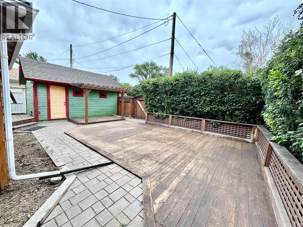 1407 4 Avenue S - 38