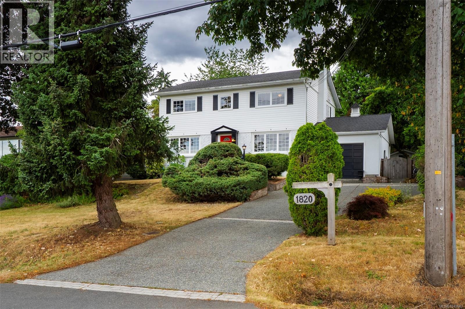 1820 Argyle Ave - Image 11