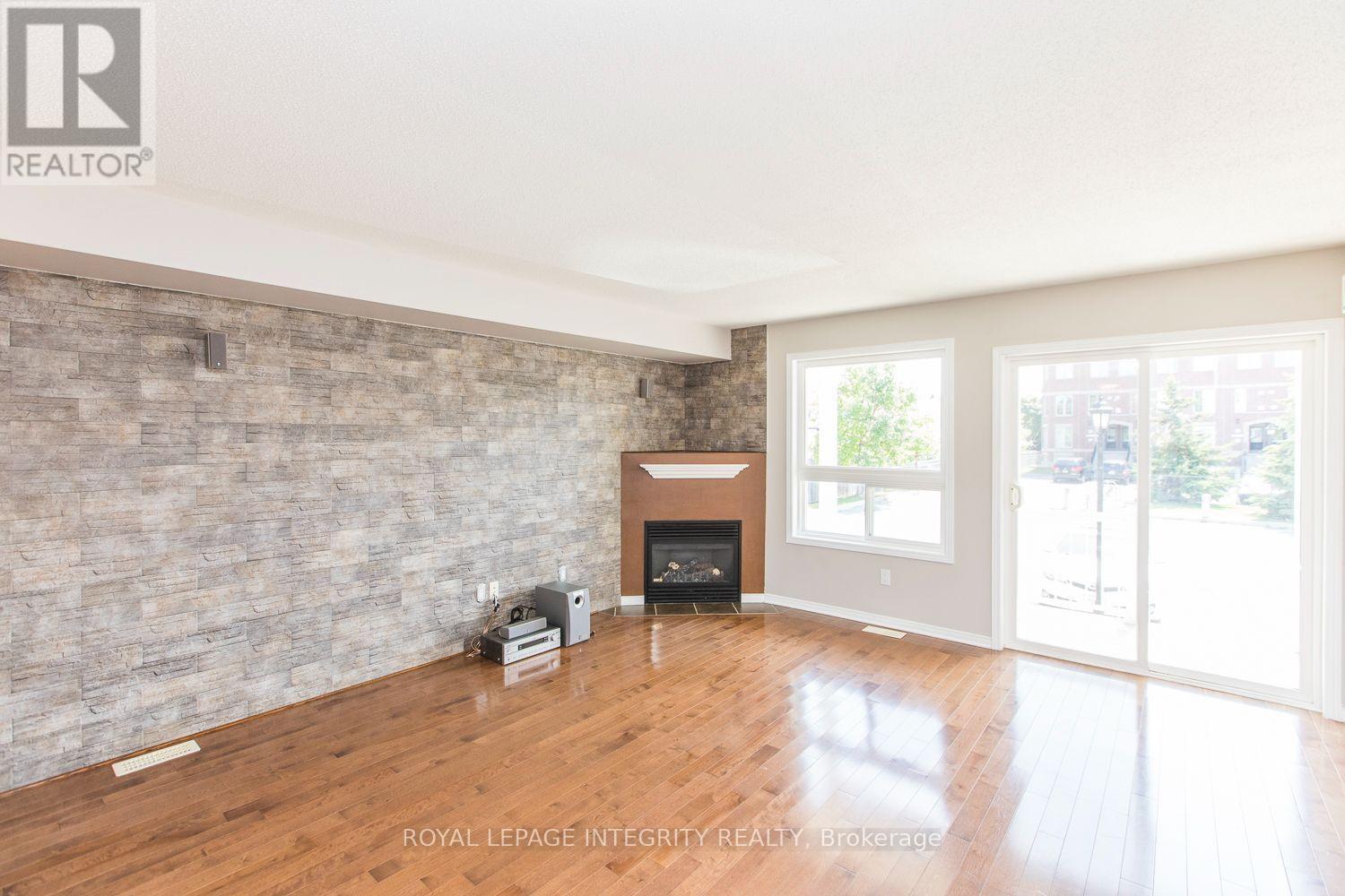 2 Bed, 3 Bath House for Rent in Ottawa – 146 BERRIGAN DRIVE, Ottawa – MLS# X13569220 - Image 11