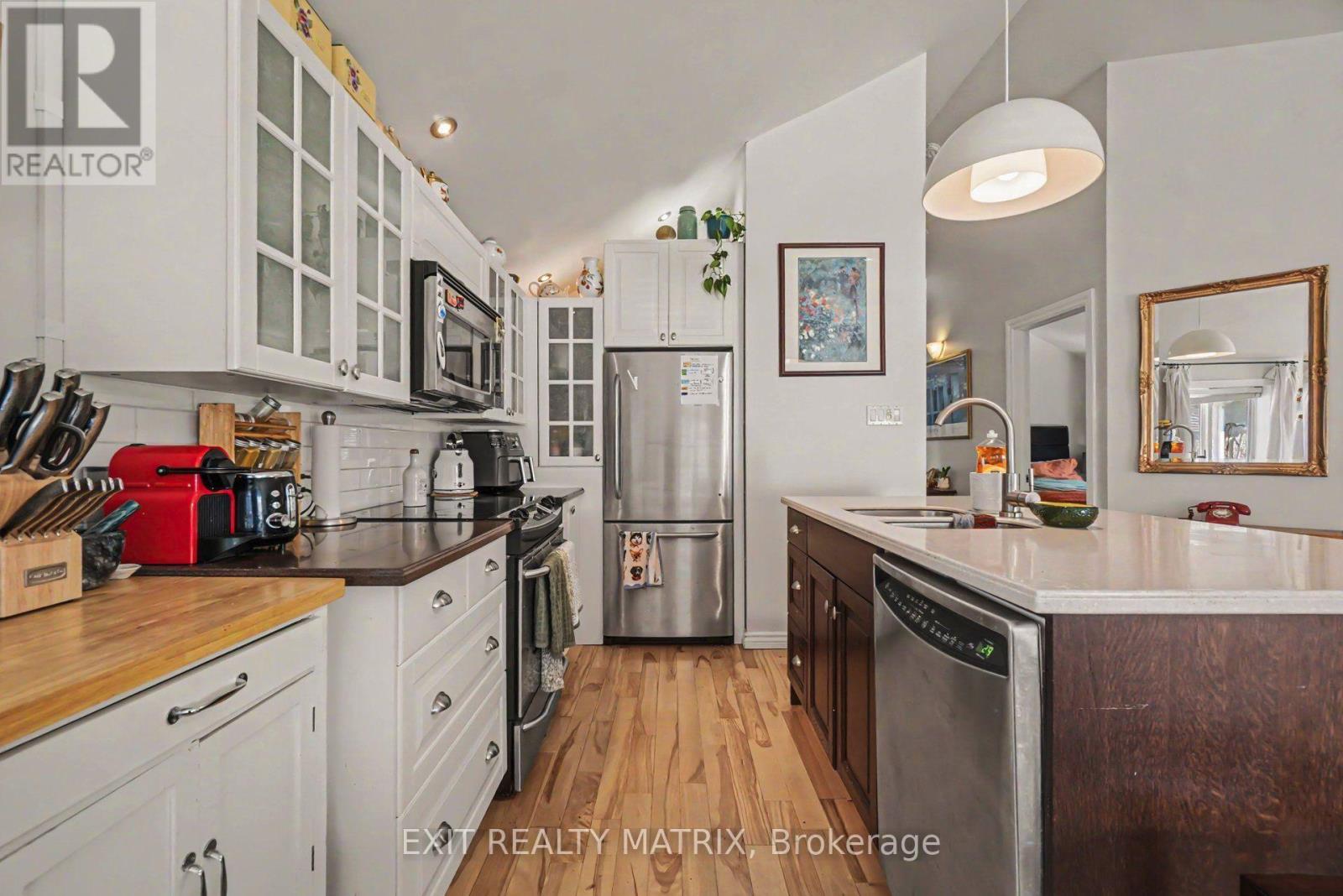 59 LAVAL STREET - 10