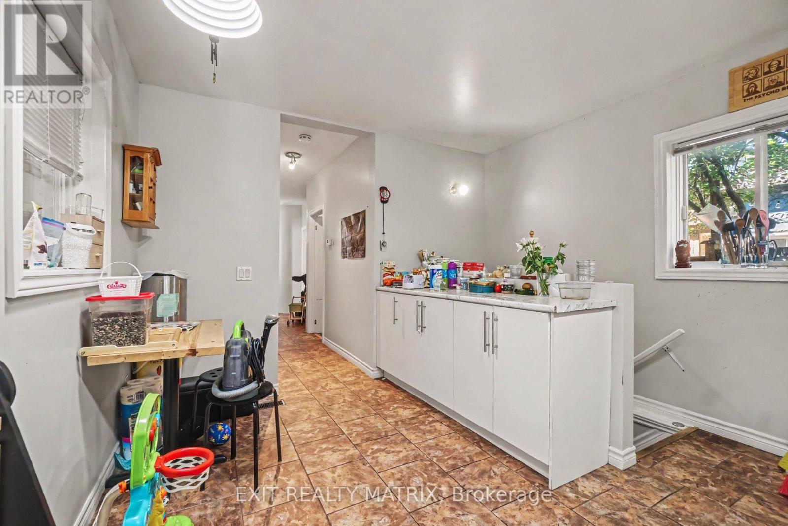 59 LAVAL STREET - 24
