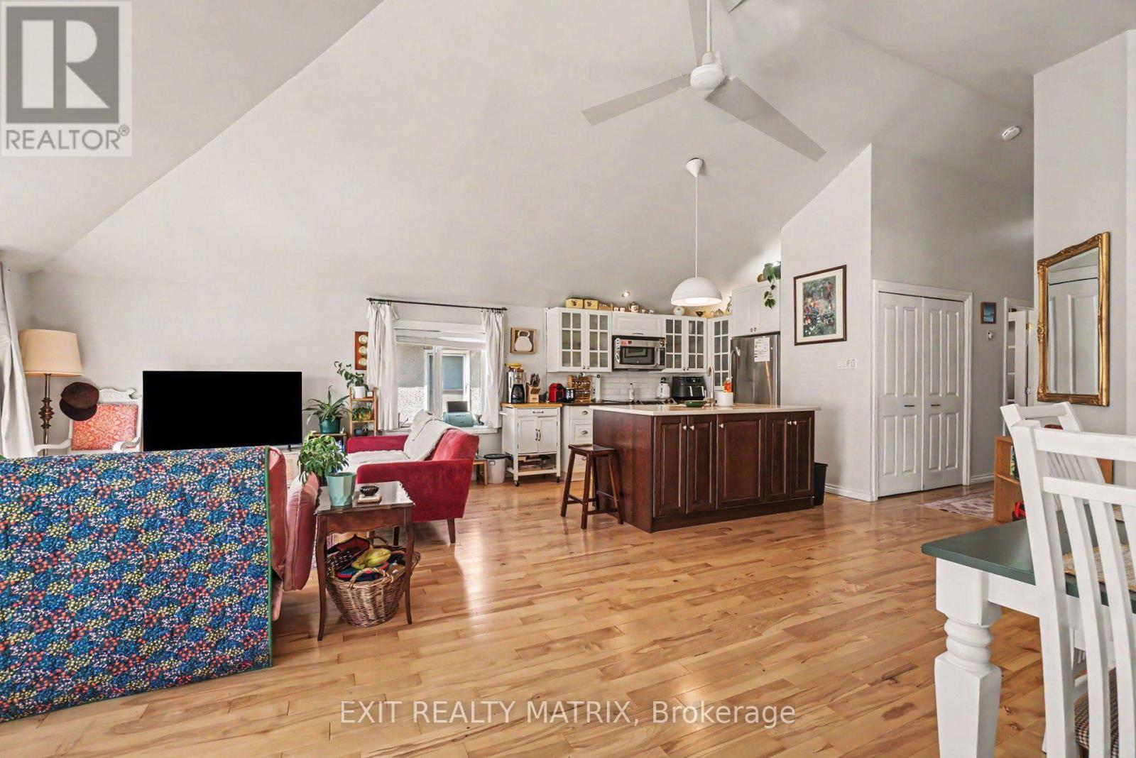 59 LAVAL STREET - 7
