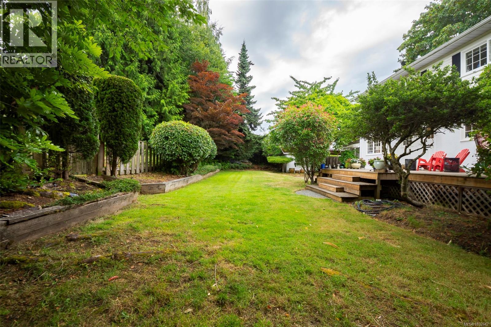 1820 Argyle Ave - Image 69