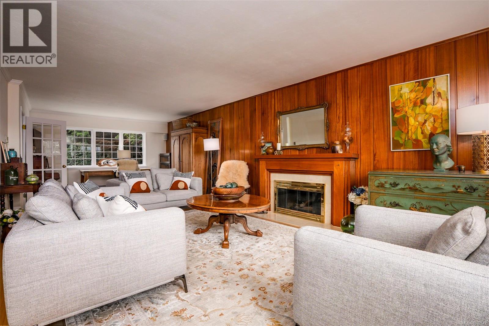 1820 Argyle Ave - 3