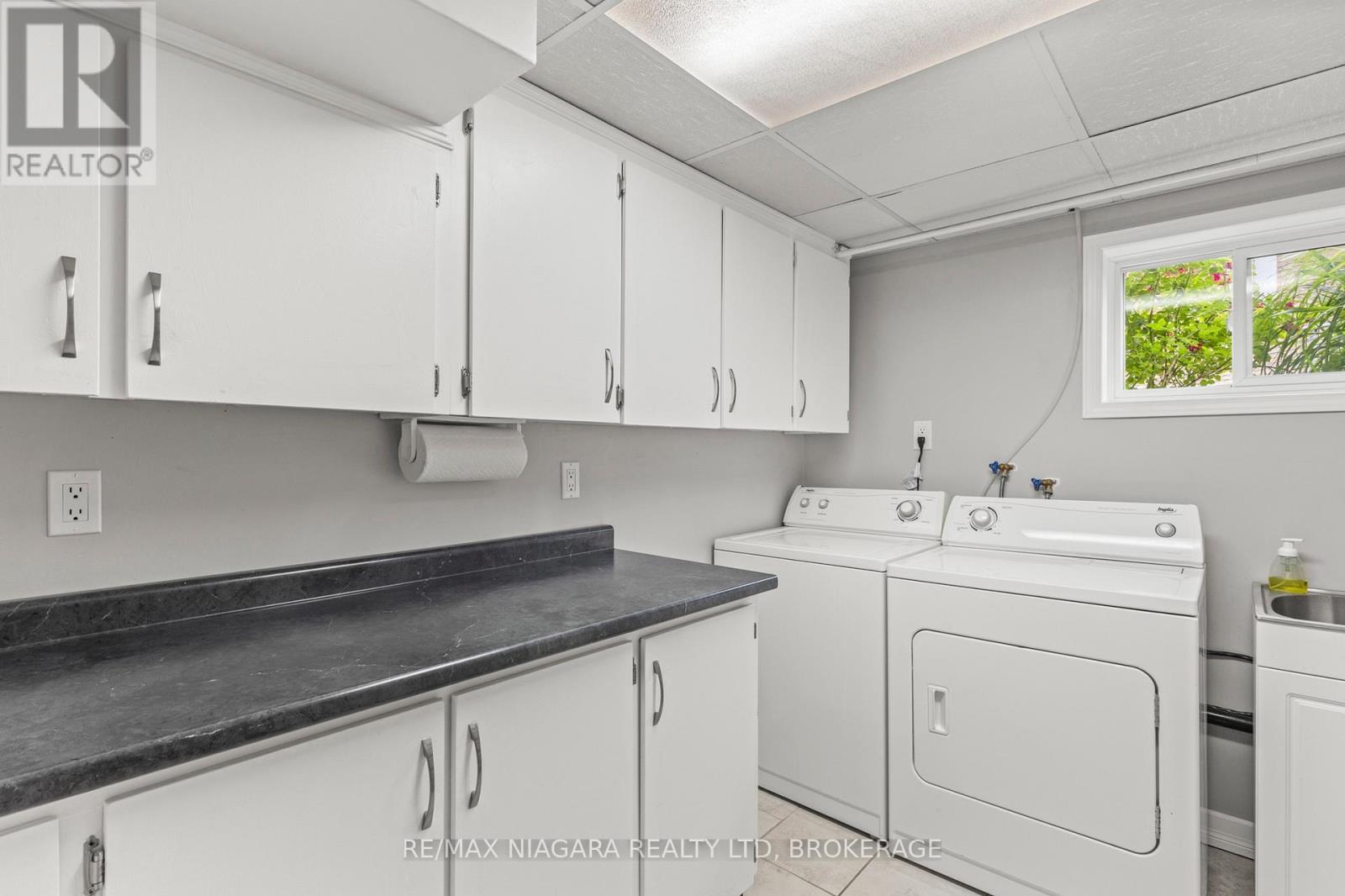 10 ACADIA COURT - 27