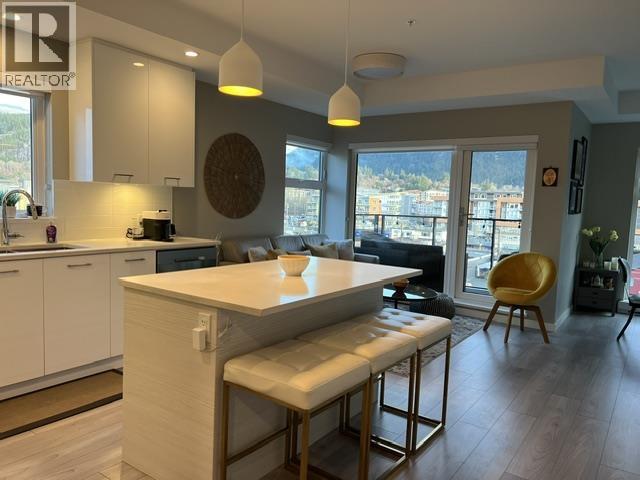 516 38033 SECOND AVENUE, Squamish
