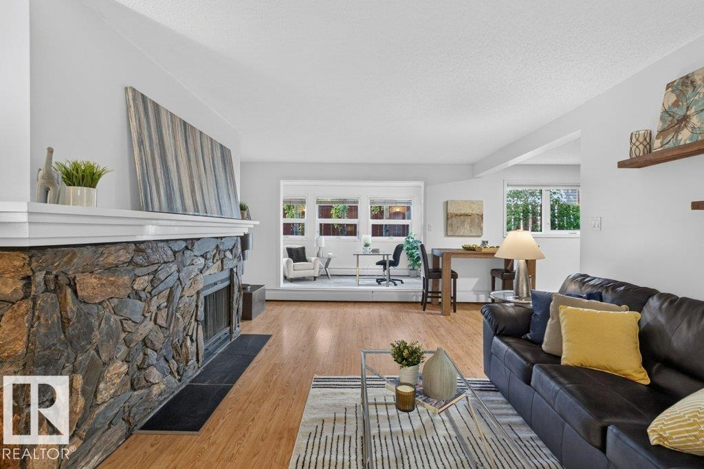 #3 10160 119 ST NW - 5