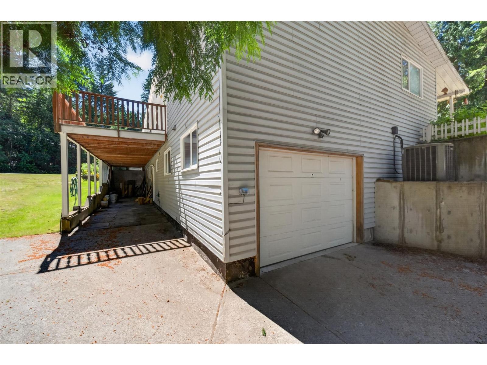 8981 Swanson Road, Swansea Point