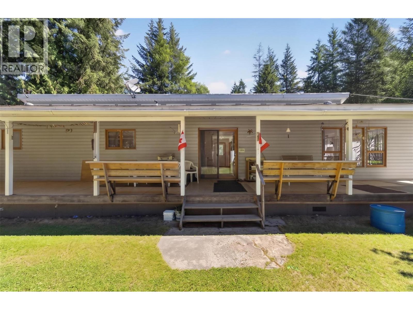 8981 Swanson Road, Swansea Point