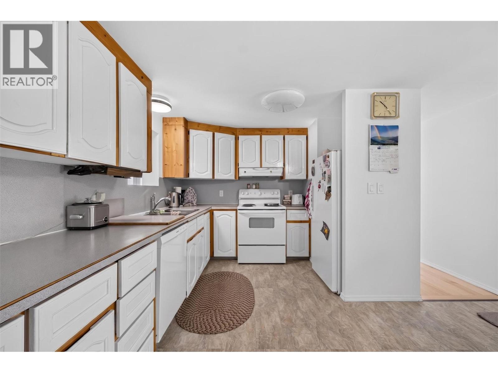 8981 Swanson Road, Swansea Point