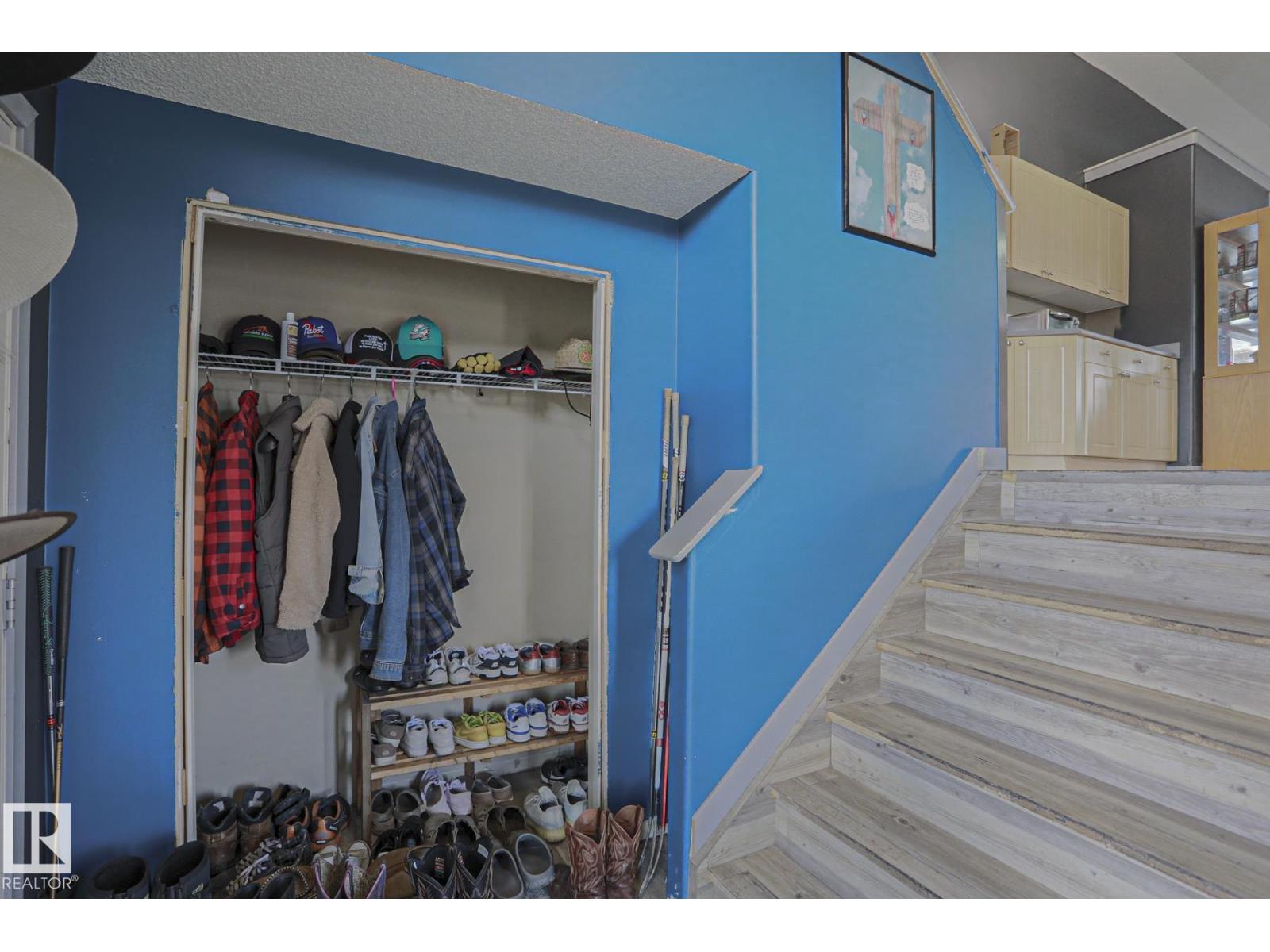4506 154 AV NW - 34