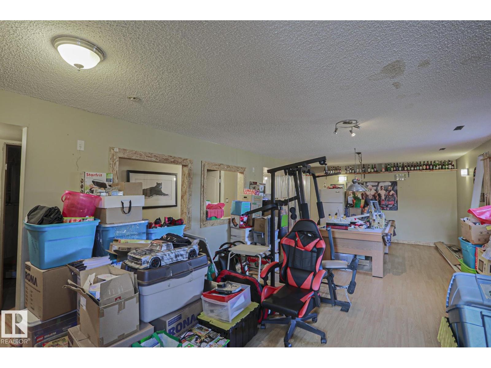 4506 154 AV NW - 40