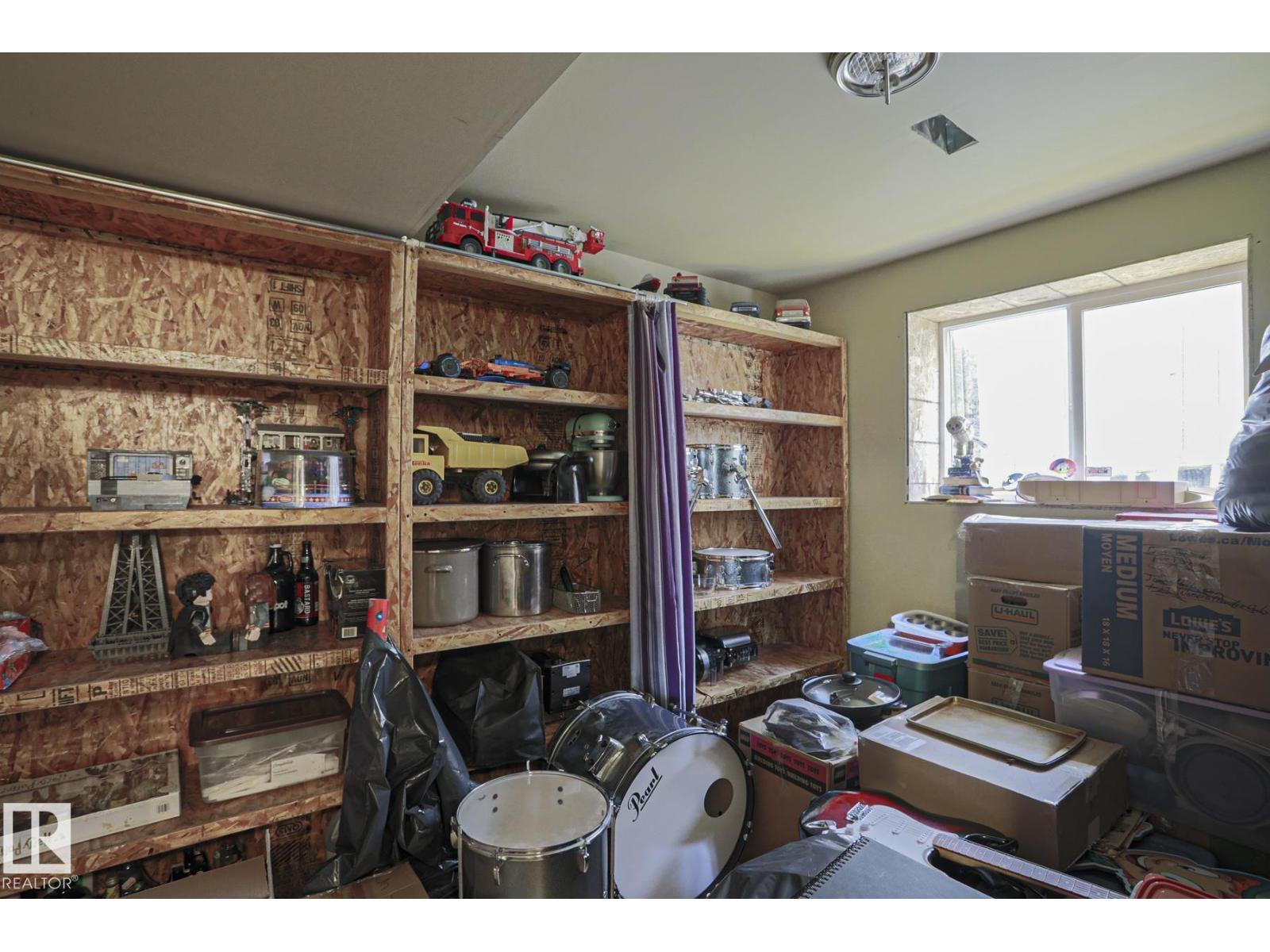 4506 154 AV NW - 43