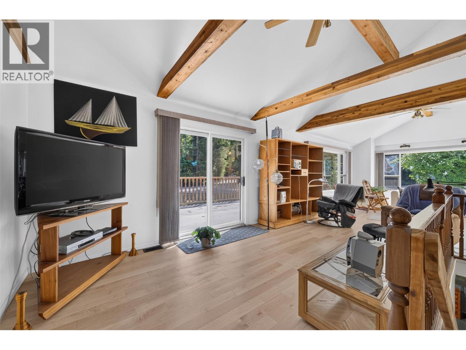 8981 Swanson Road, Swansea Point