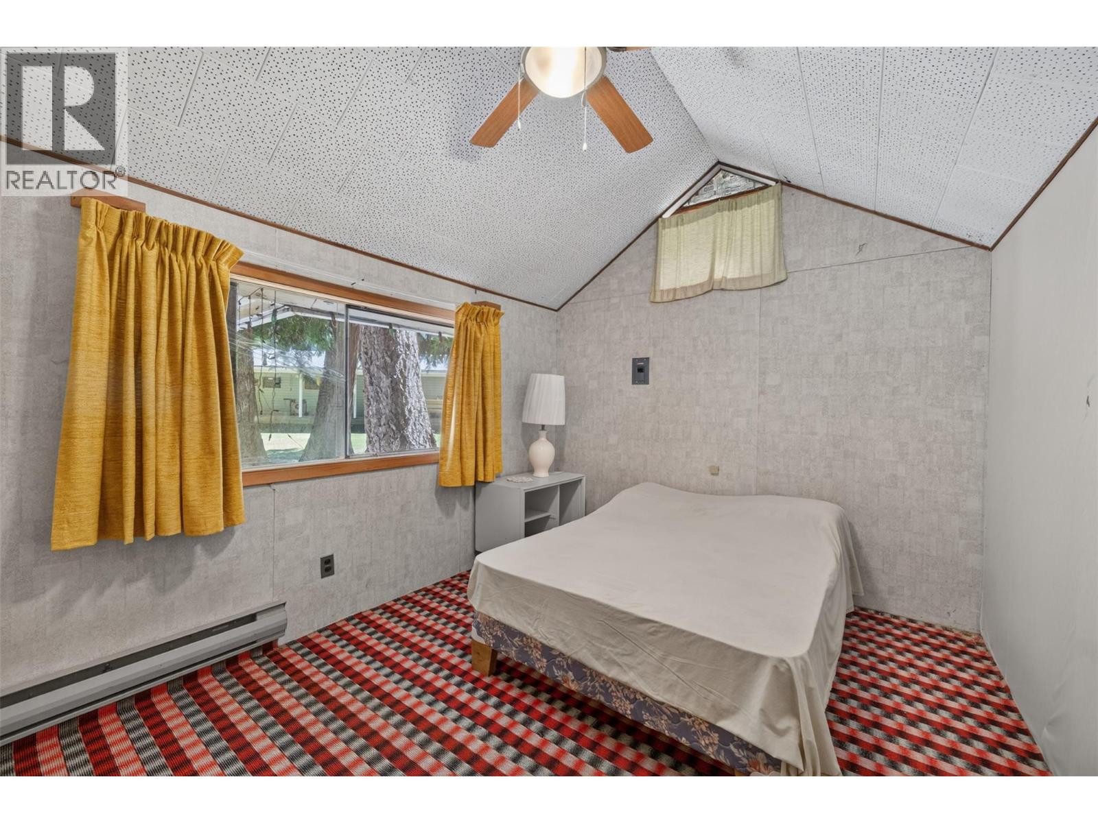 8981 Swanson Road, Swansea Point