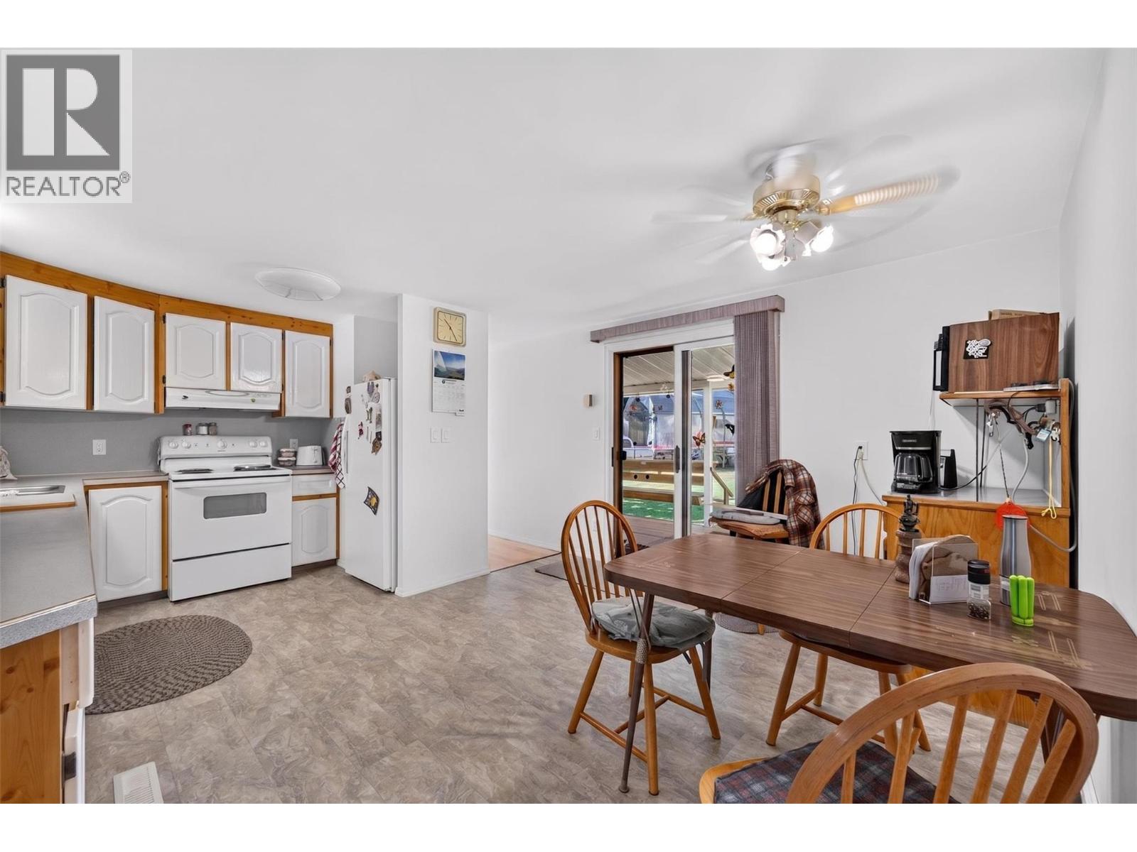 8981 Swanson Road, Swansea Point