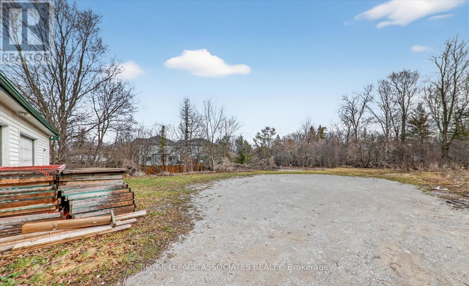 1485 ALTONA ROAD - 12