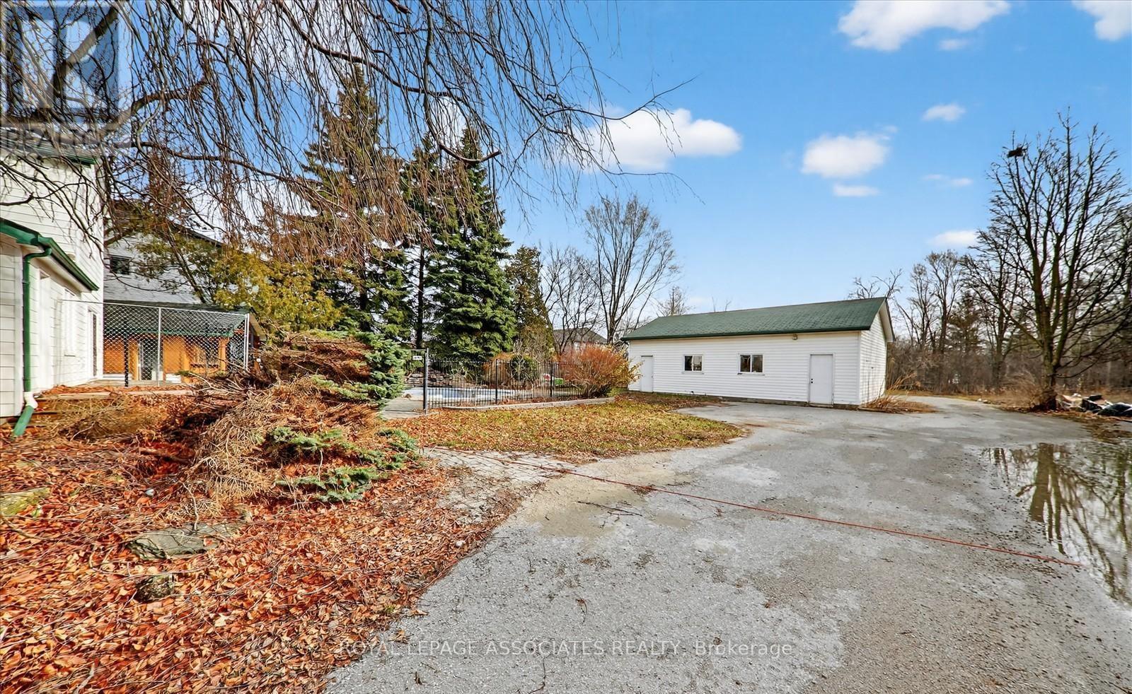 1485 ALTONA ROAD - 2