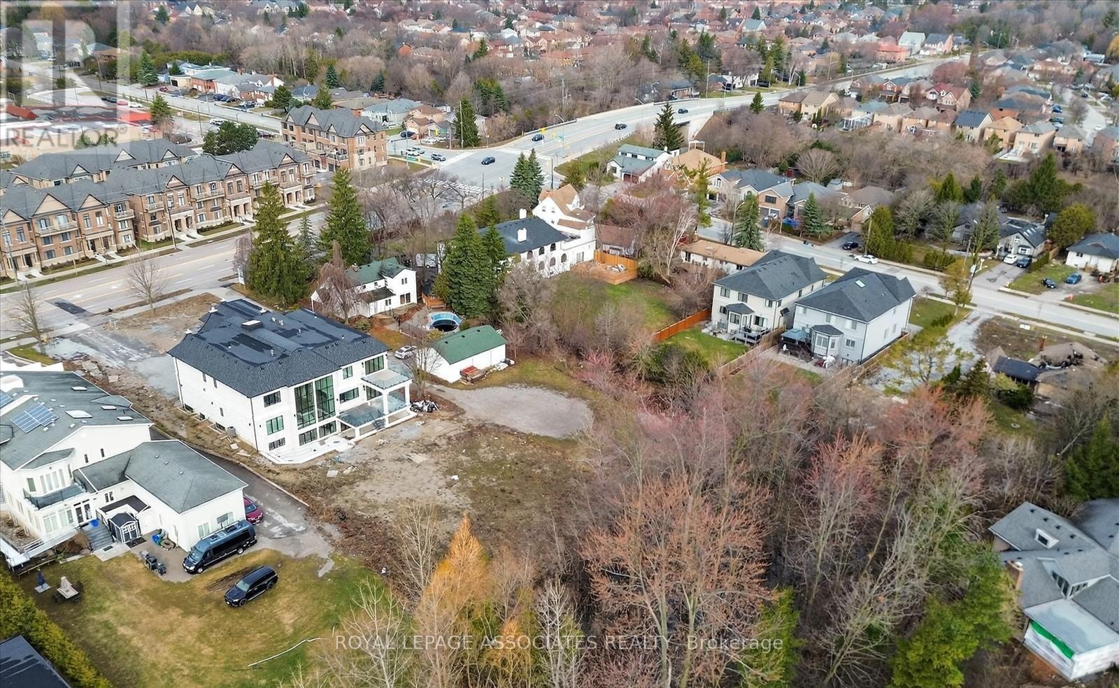 1485 ALTONA ROAD - 27