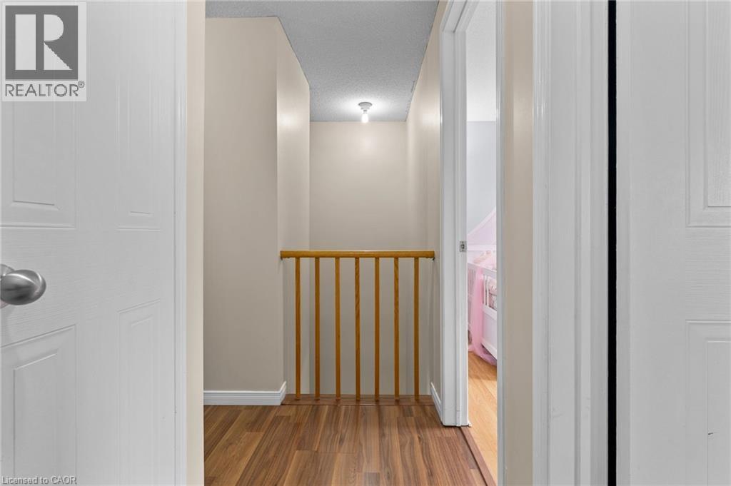 #12 465 BEECHWOOD Place - 21