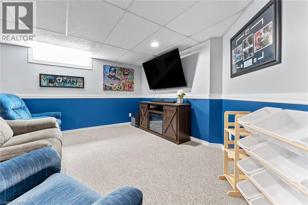 #12 465 BEECHWOOD Place - 38
