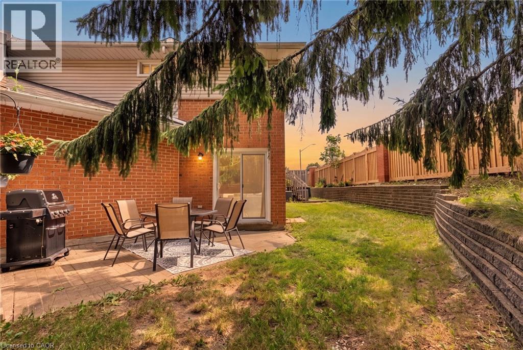 #12 465 BEECHWOOD Place - 44
