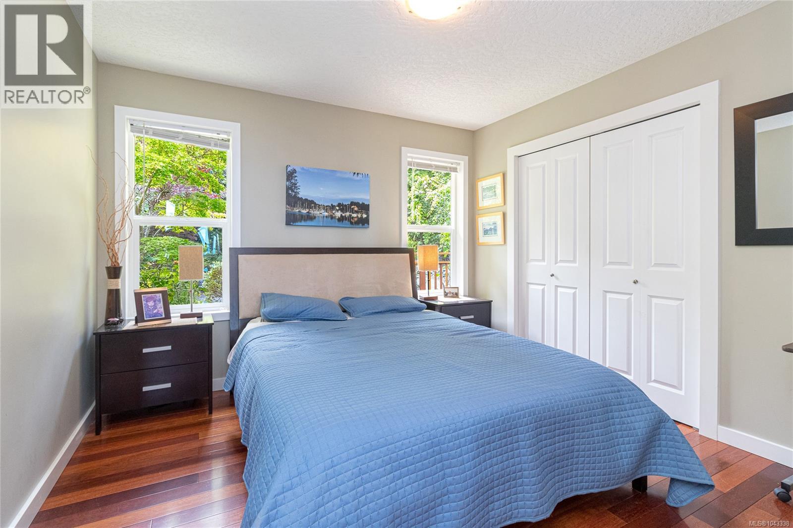 2550 Seaview Rd - 23