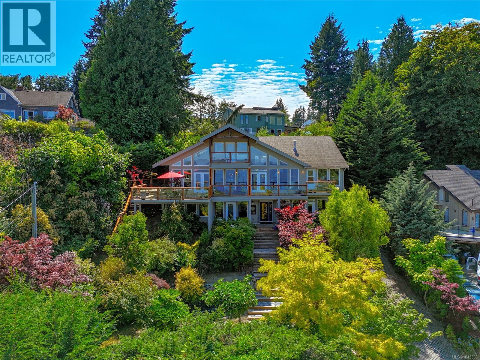 2550 Seaview Rd - 4