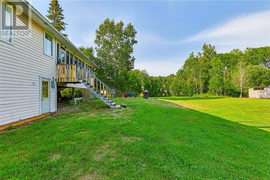 318 Chain Lake Road - Image 15