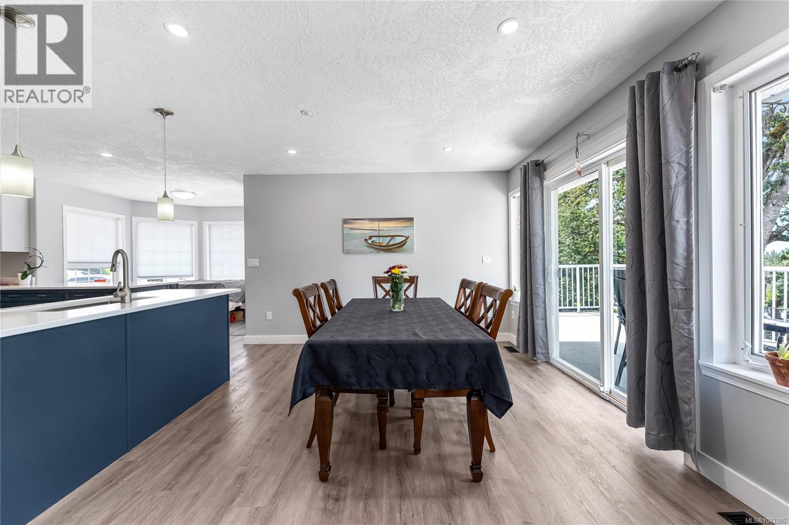 6037 Stonehouse Pl - 14