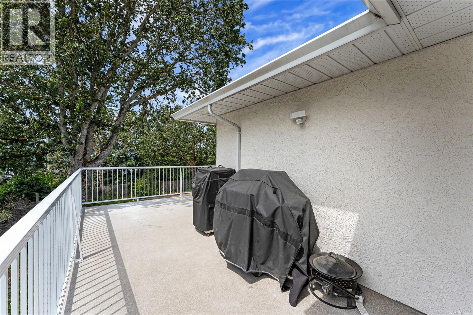 6037 Stonehouse Pl - 19