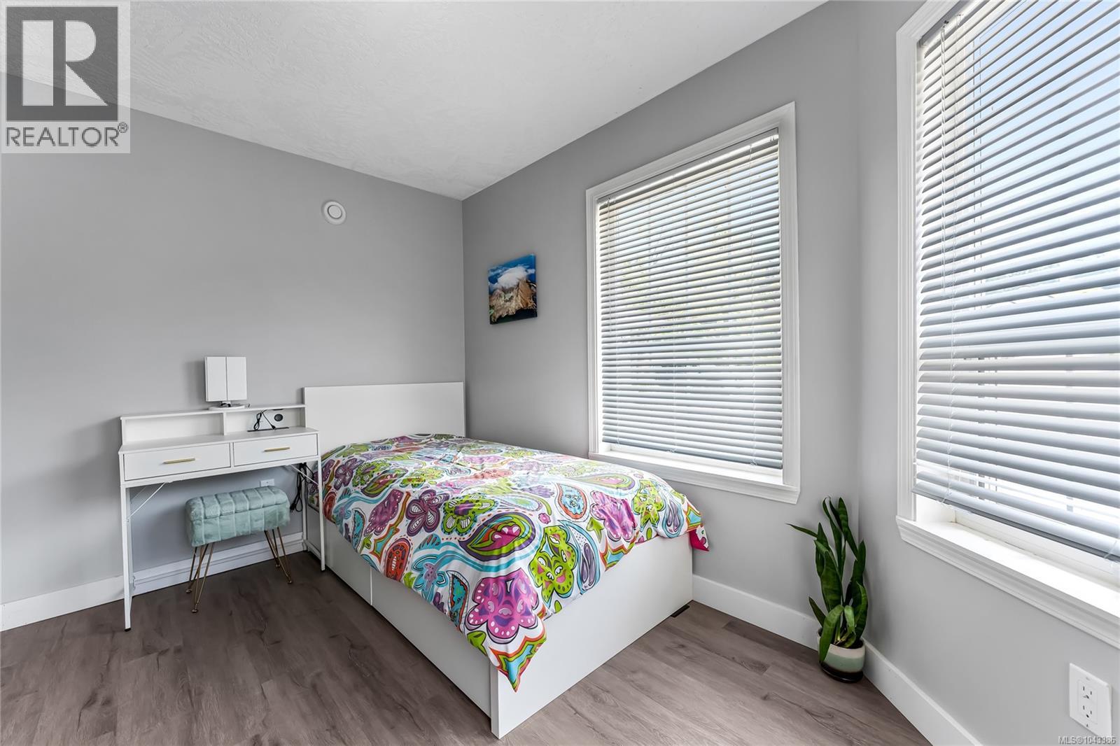 6037 Stonehouse Pl - 28