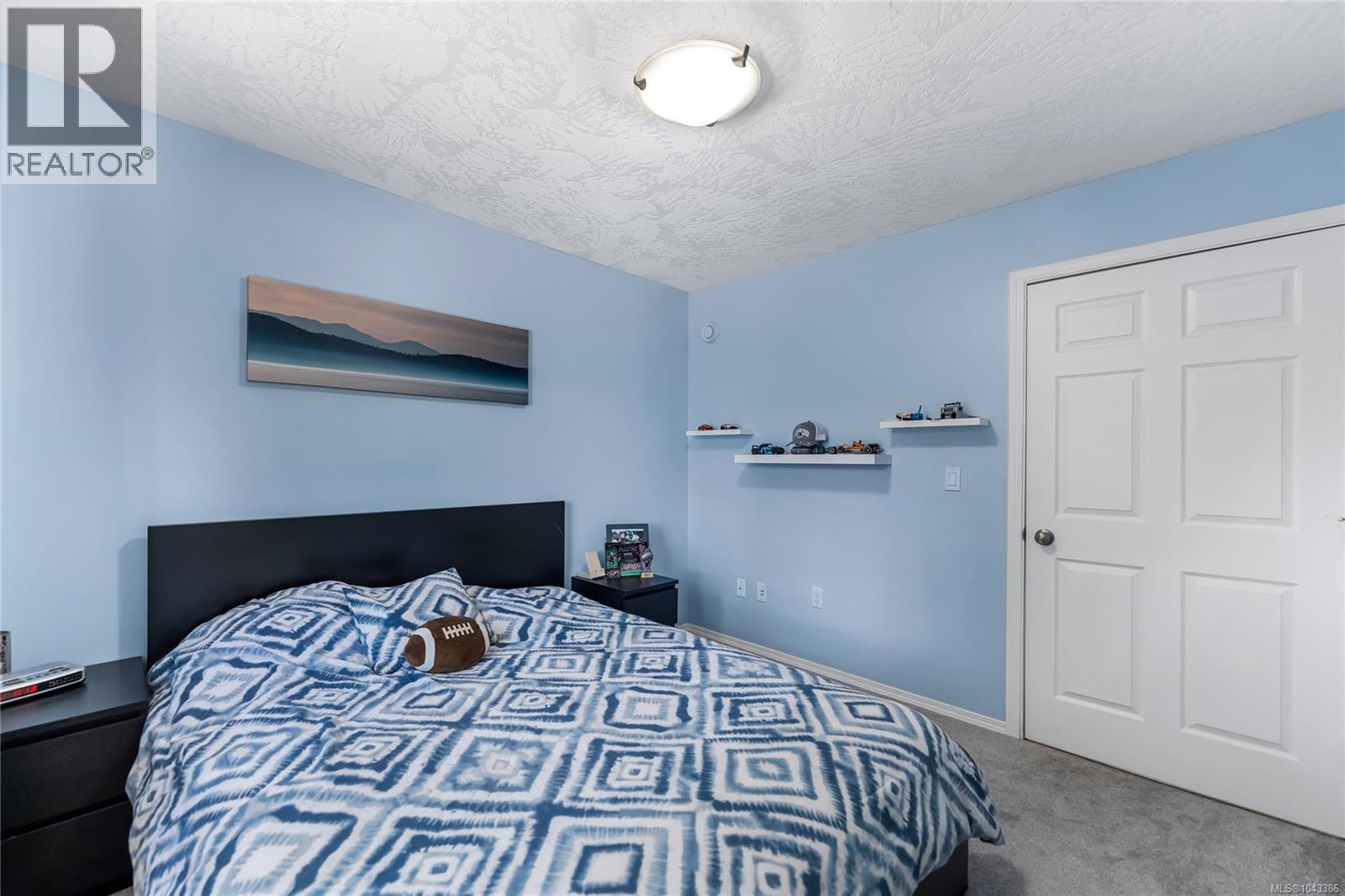 6037 Stonehouse Pl - 33