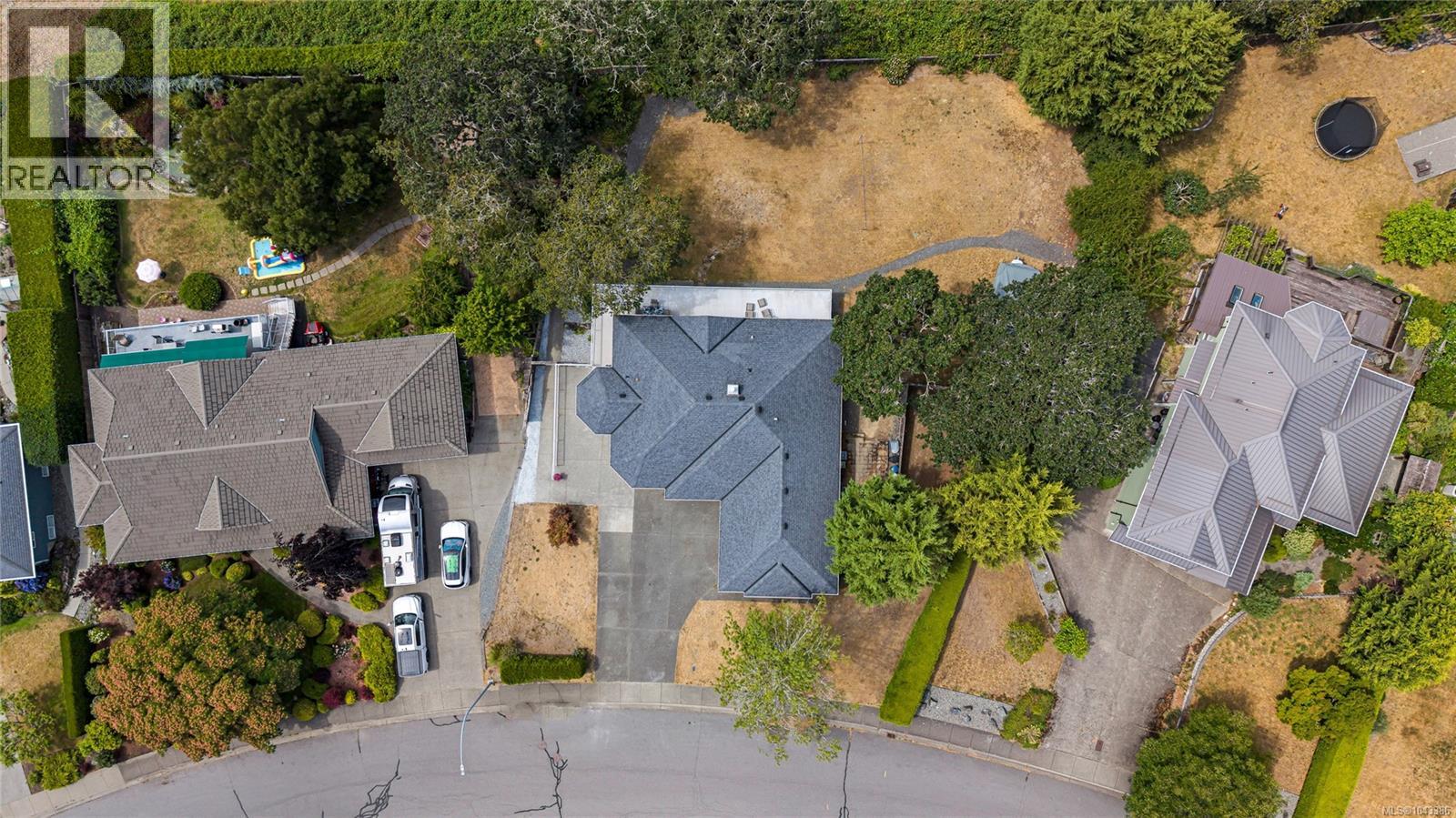 6037 Stonehouse Pl - 62