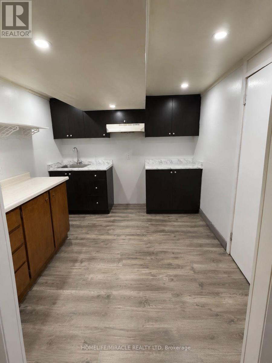 3145 MALLBRIDGE CRESCENT - 22