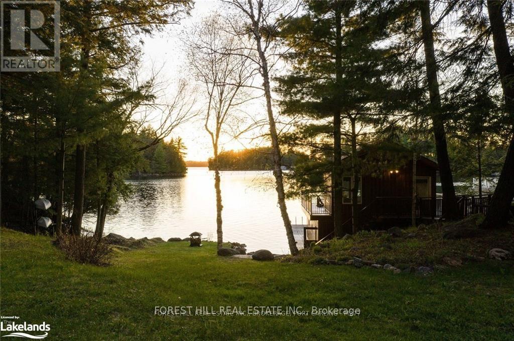 1004 OLD TOWNSHIP ROAD - 2
