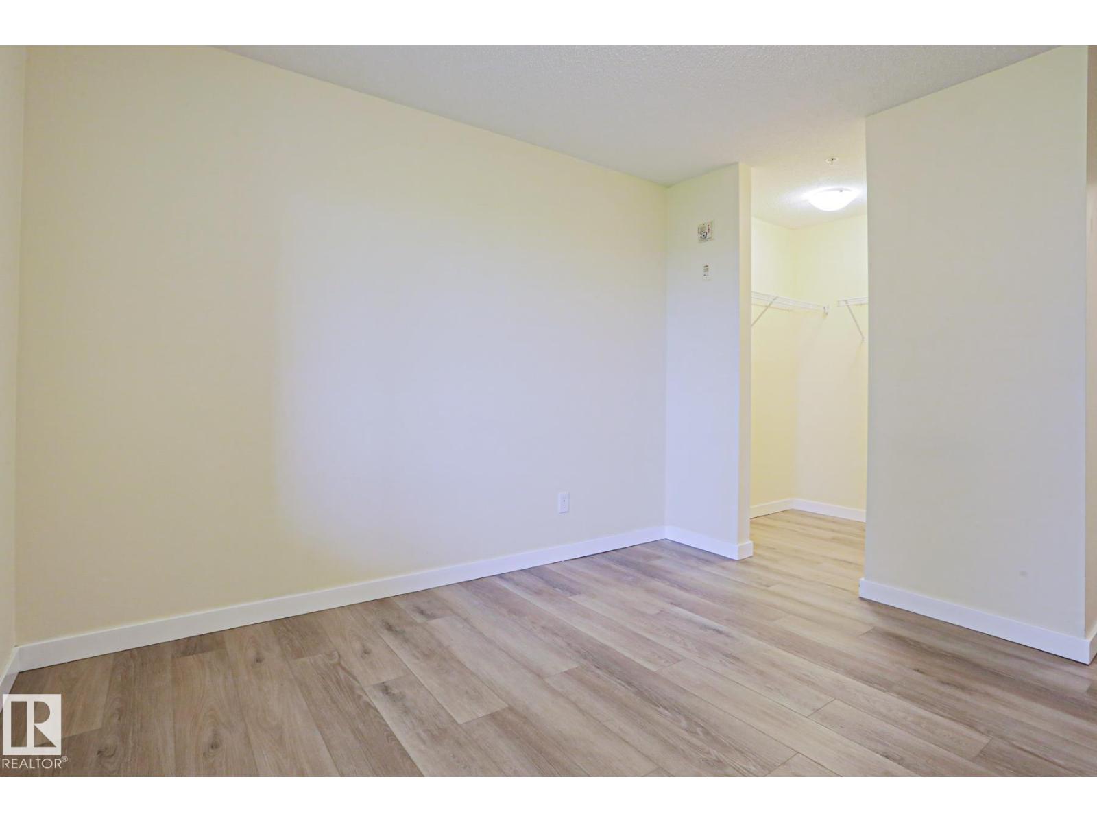 #211 6925 199 ST NW - 19