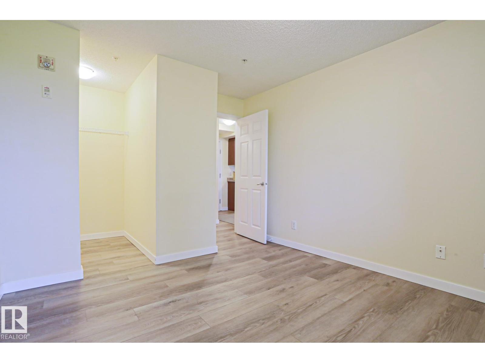 #211 6925 199 ST NW - 20
