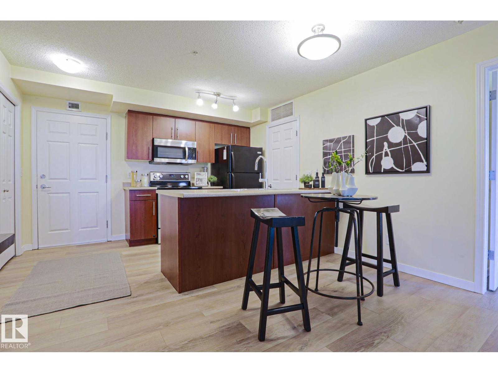 #211 6925 199 ST NW - 5