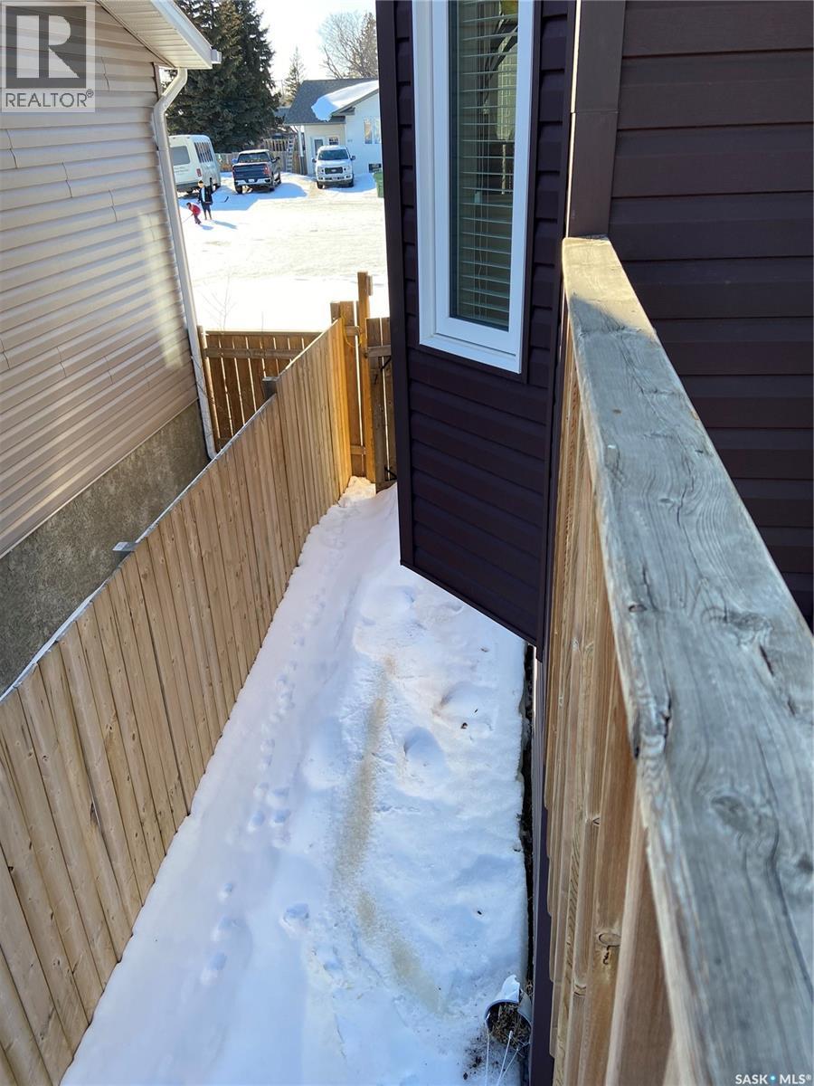 857 Madsen PLACE - 36