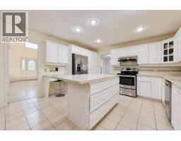 8511 Littlemore Place, Richmond, BC V7C3Y7 Photo 12