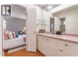 8511 Littlemore Place, Richmond, BC V7C3Y7 Photo 31